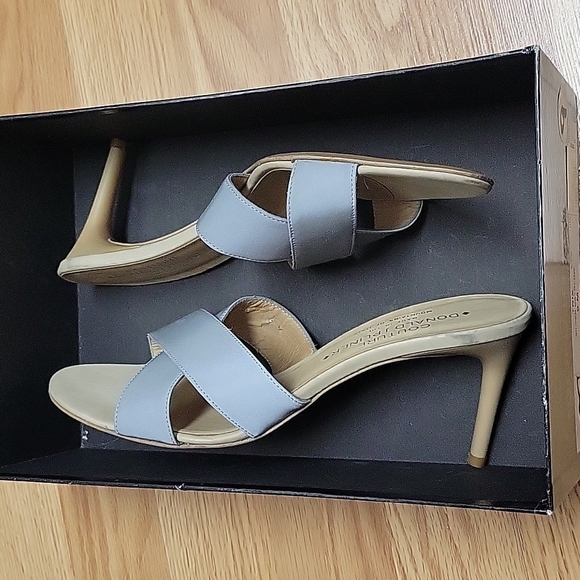 Donald J Pliner Couture Leather Slides Gray Heels Sandals Size 9 Women's - Picture 7 of 10